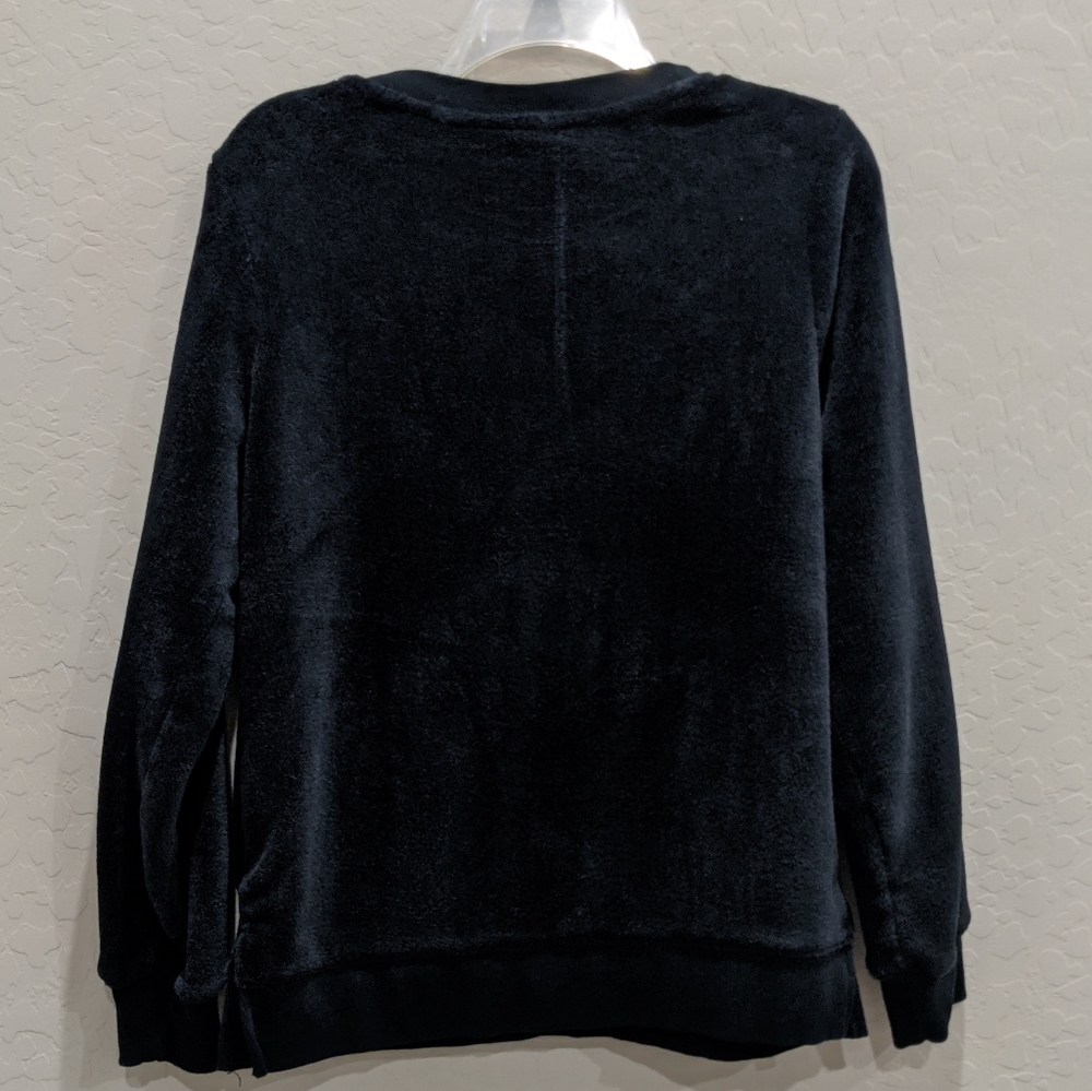 Sweater - Picture 2 of 3
